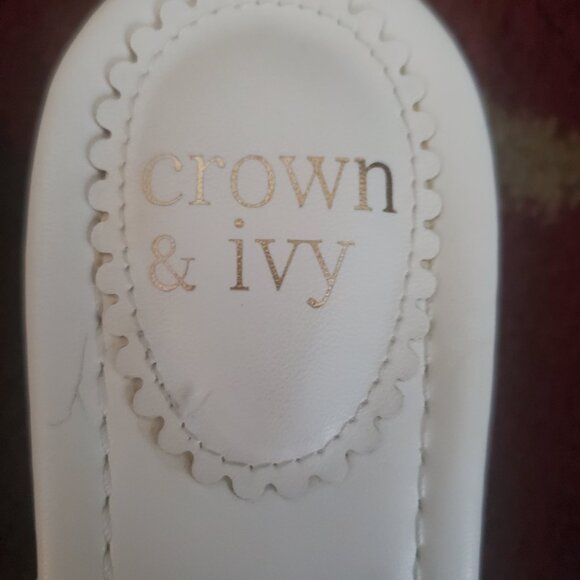 NWOT Crown and Ivy Women’s Wylie White Thong Sandals Size 7 - Picture 6 of 7